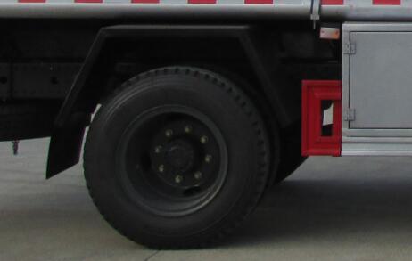 專威牌HTW5140GJYEC型東風(fēng)嘉運(yùn)加油車