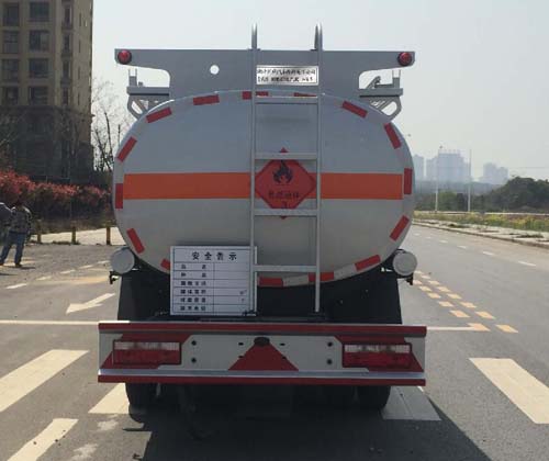江淮4噸油罐車